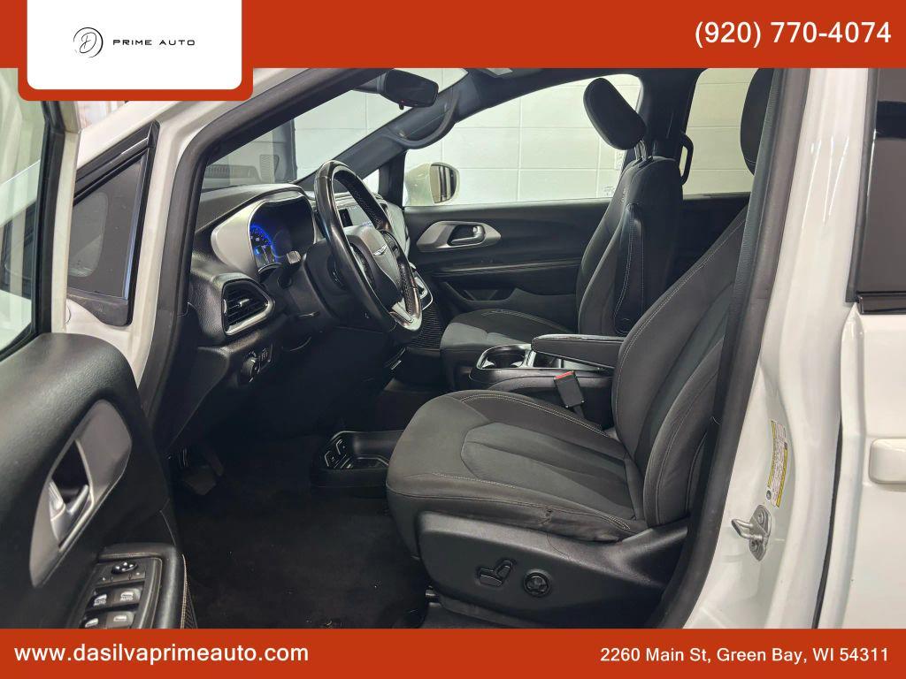used 2018 Chrysler Pacifica car, priced at $12,800