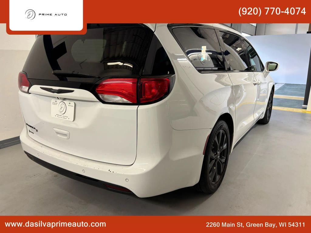 used 2018 Chrysler Pacifica car, priced at $12,800