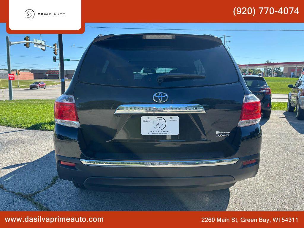 used 2012 Toyota Highlander car, priced at $12,990
