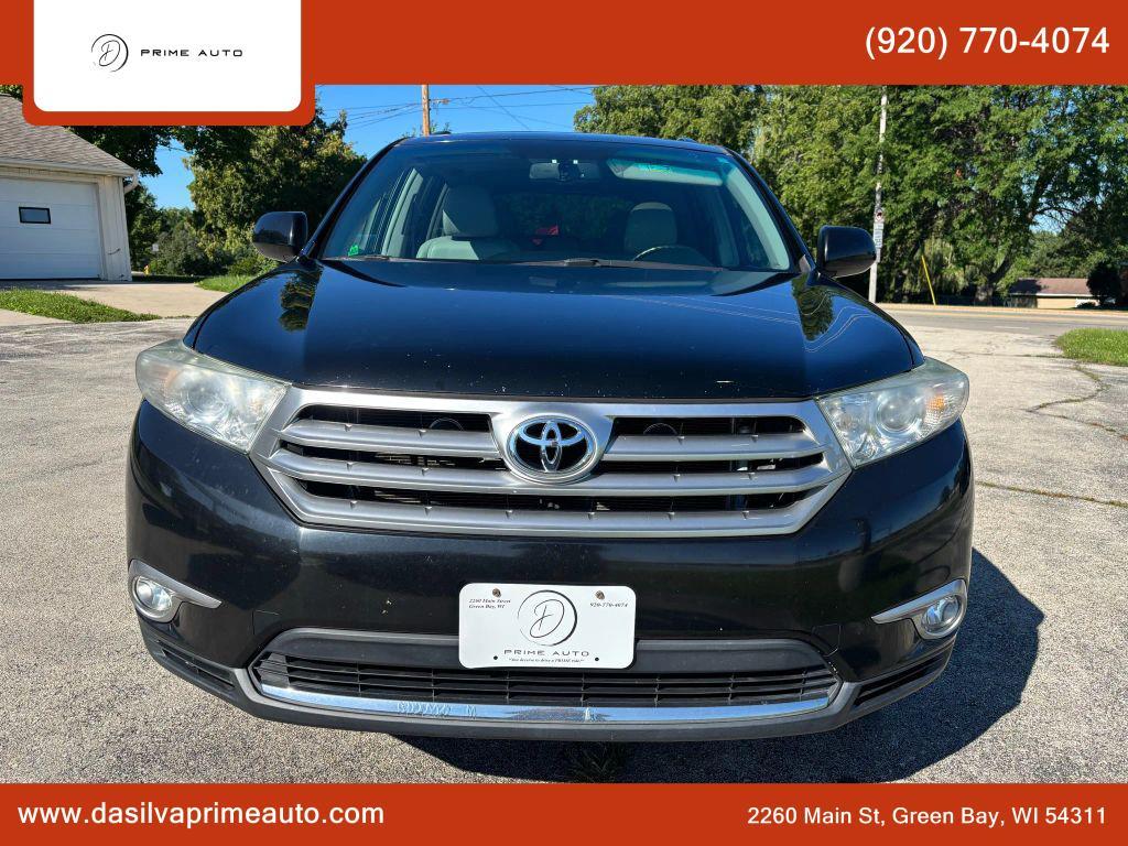 used 2012 Toyota Highlander car, priced at $12,990