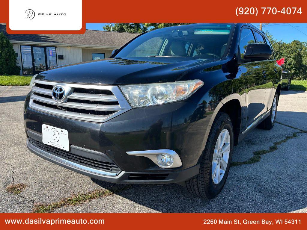 used 2012 Toyota Highlander car, priced at $12,990