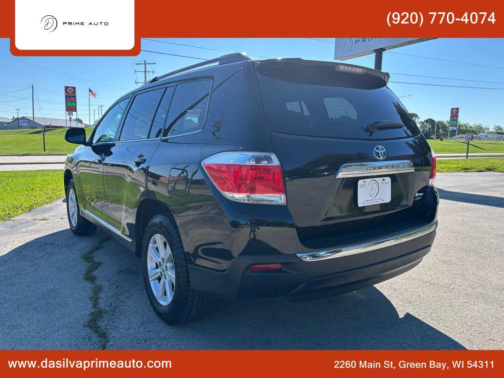 used 2012 Toyota Highlander car, priced at $12,990