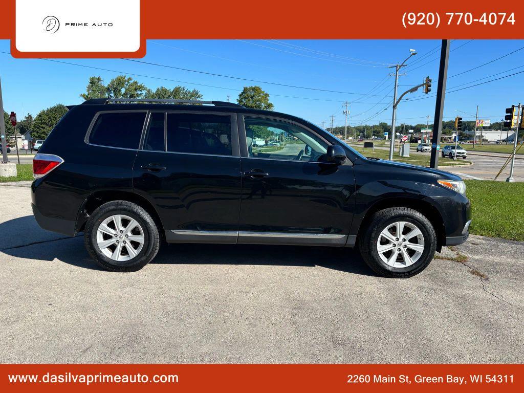 used 2012 Toyota Highlander car, priced at $12,990