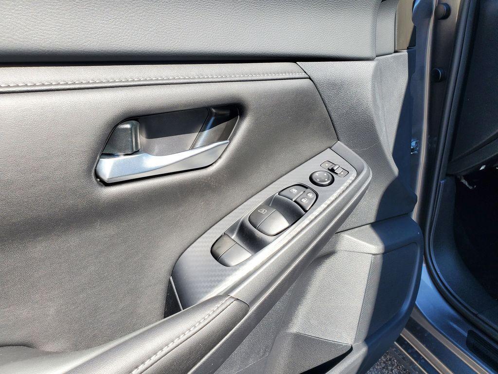 new 2025 Nissan Sentra car, priced at $24,079