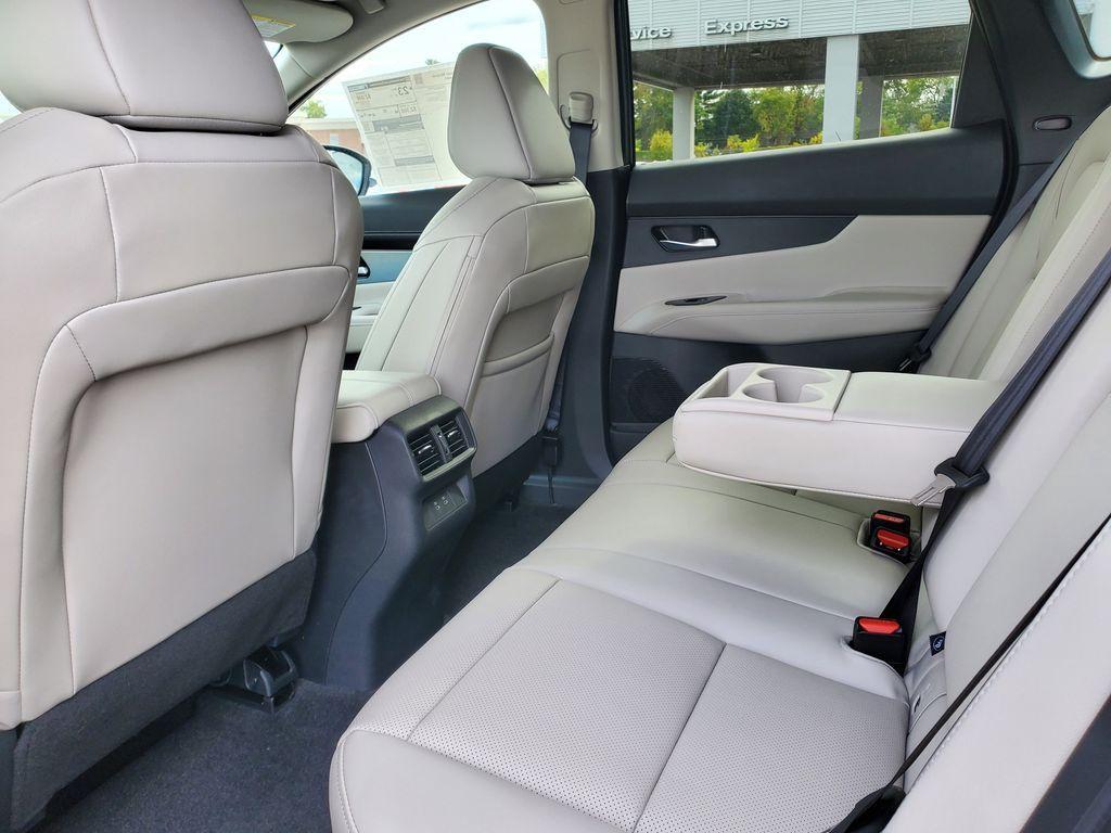 new 2026 Nissan Murano car, priced at $47,543