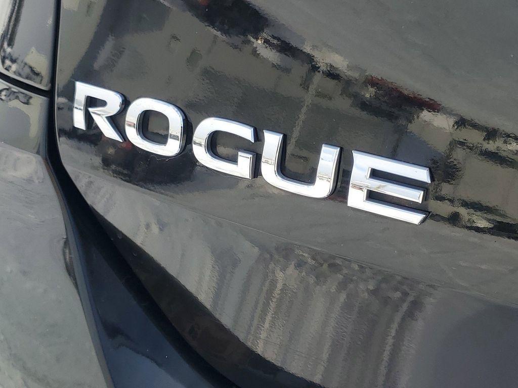 used 2019 Nissan Rogue car, priced at $14,775