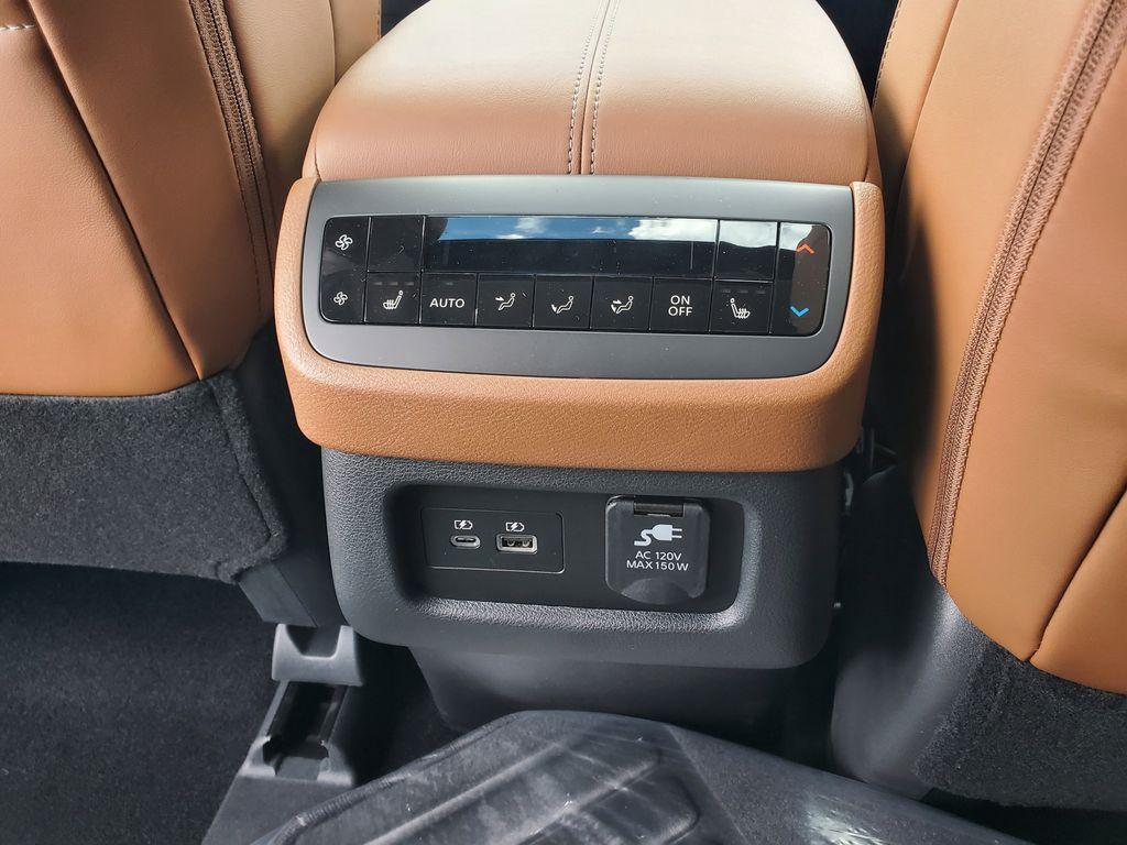 new 2025 Nissan Pathfinder car, priced at $51,218