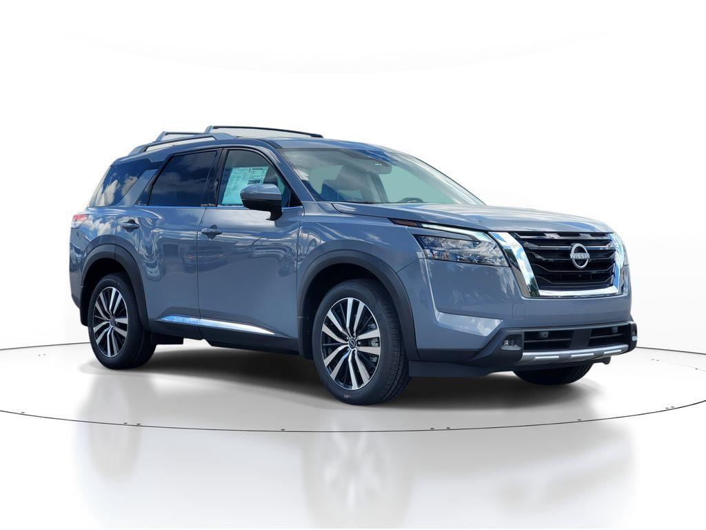 new 2025 Nissan Pathfinder car, priced at $51,218