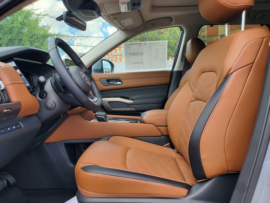 new 2025 Nissan Pathfinder car, priced at $51,218