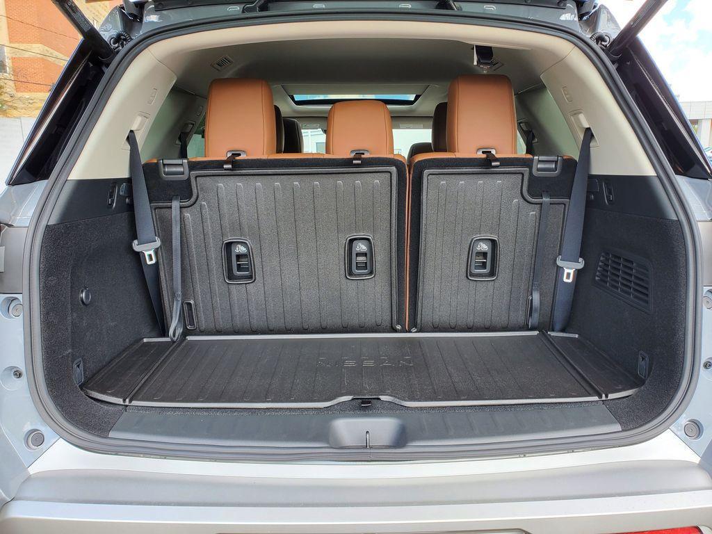 new 2025 Nissan Pathfinder car, priced at $51,218