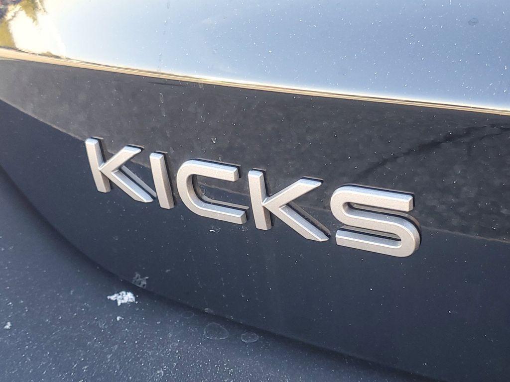 new 2025 Nissan Kicks car, priced at $30,403