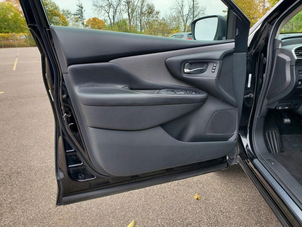 used 2020 Nissan Rogue car, priced at $18,362