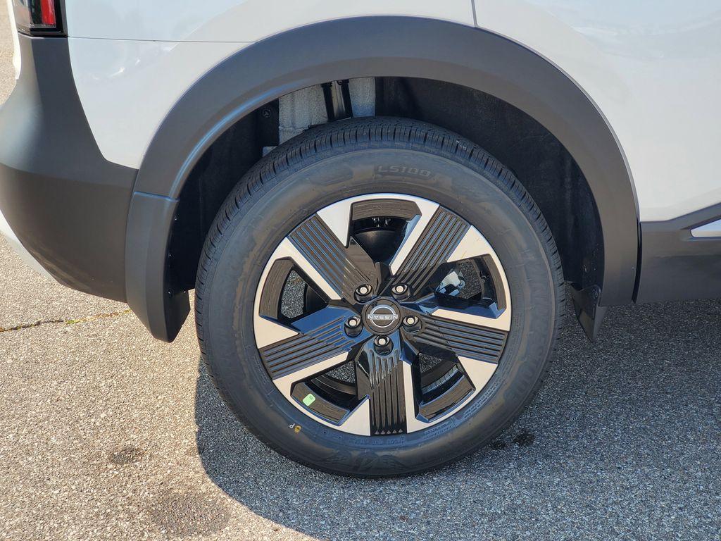 new 2026 Nissan Kicks car, priced at $28,037