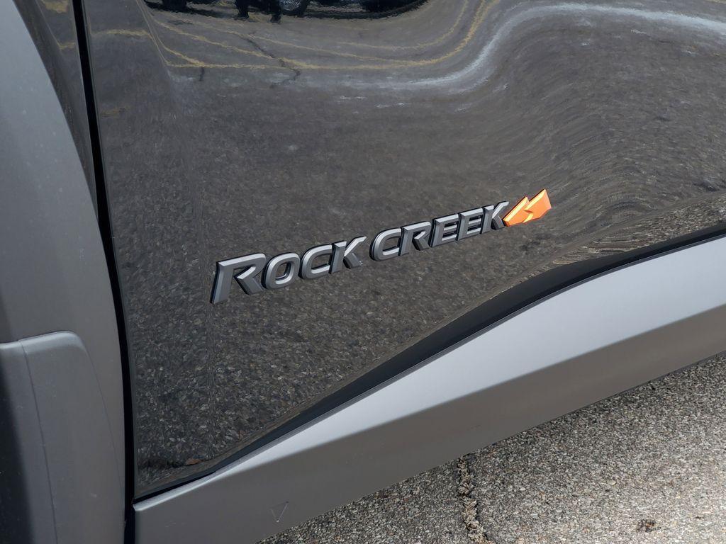 new 2025 Nissan Pathfinder car, priced at $44,257