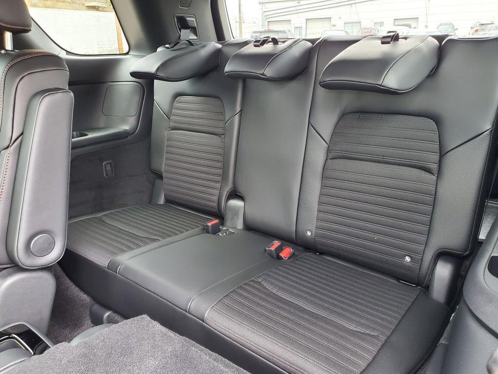 new 2025 Nissan Pathfinder car, priced at $44,257