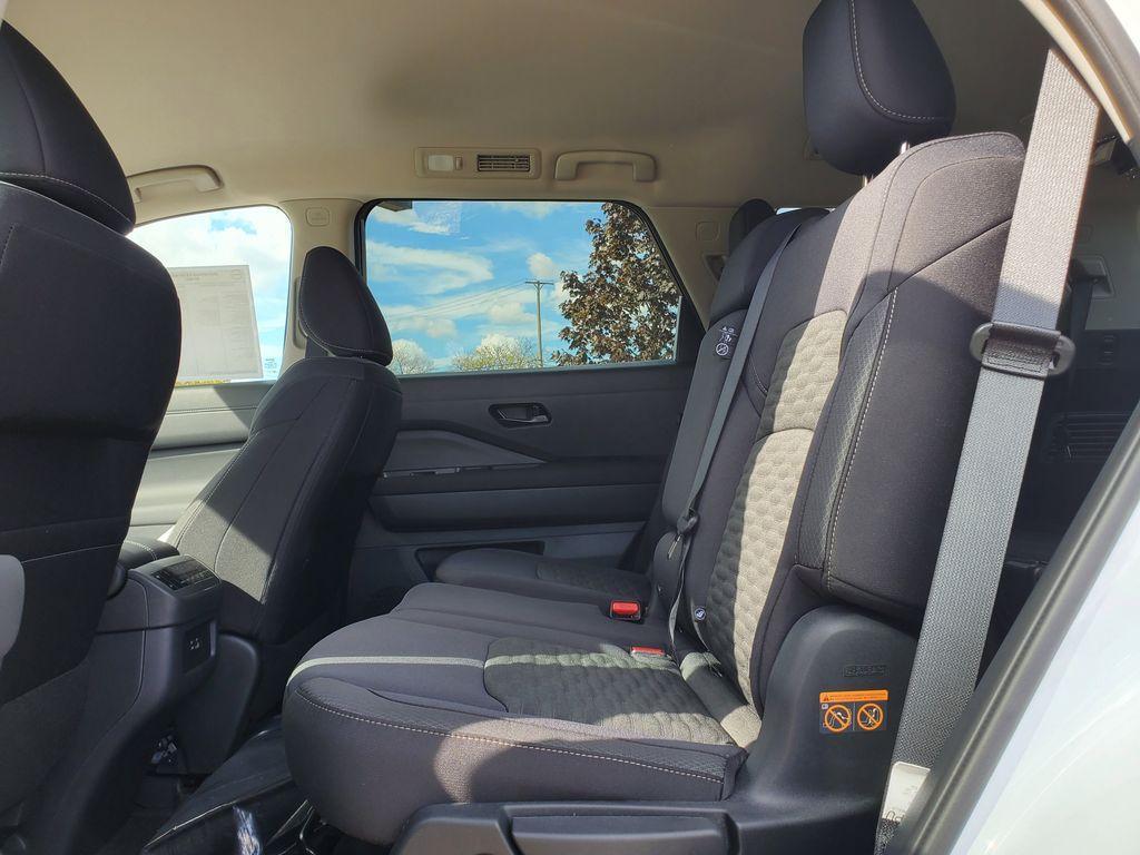 new 2025 Nissan Pathfinder car, priced at $42,507