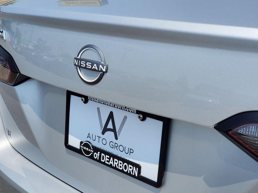 new 2025 Nissan Versa car, priced at $21,982