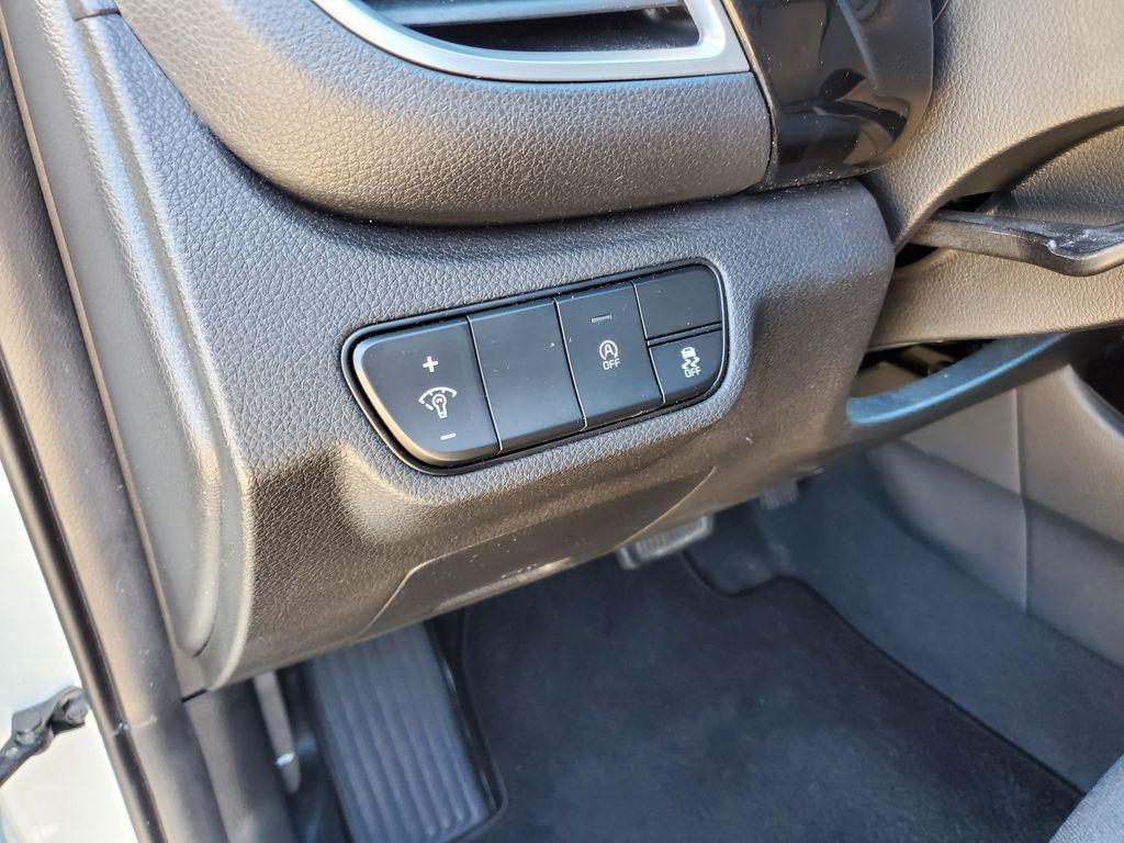 used 2024 Kia Seltos car, priced at $19,521