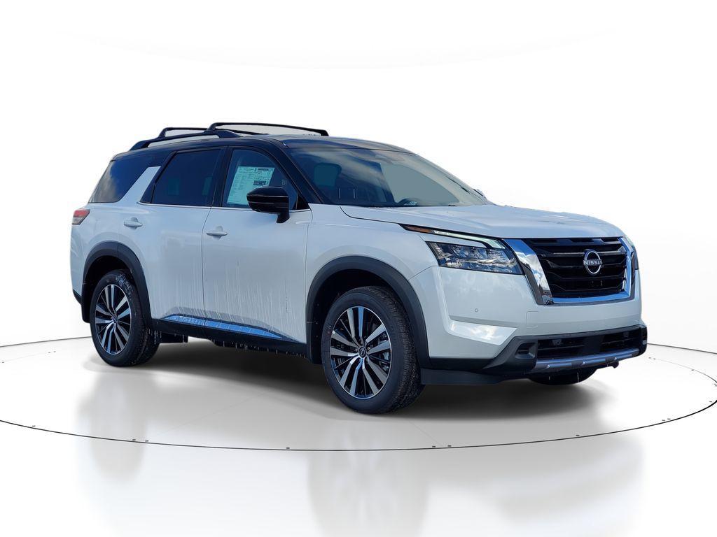 new 2025 Nissan Pathfinder car, priced at $51,522