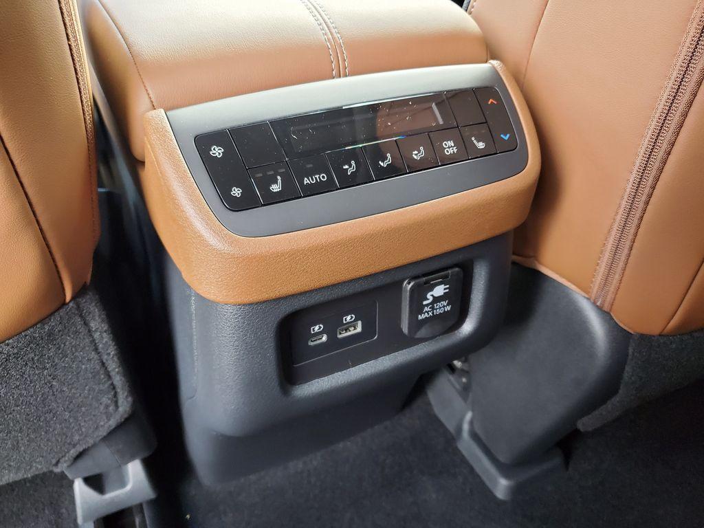 new 2025 Nissan Pathfinder car, priced at $51,522