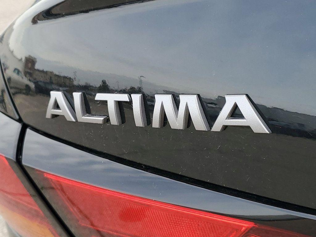 new 2024 Nissan Altima car, priced at $30,842