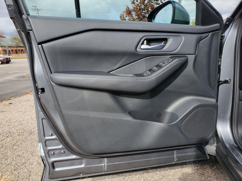 new 2026 Nissan Rogue car, priced at $33,163