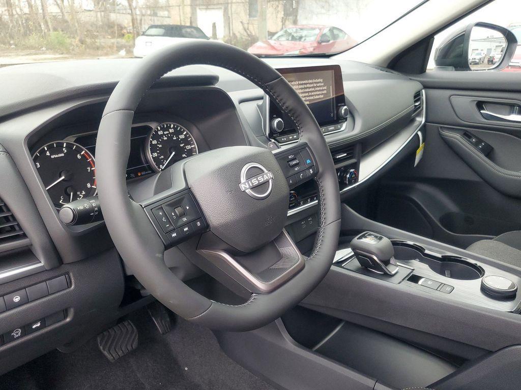 new 2025 Nissan Rogue car, priced at $33,695