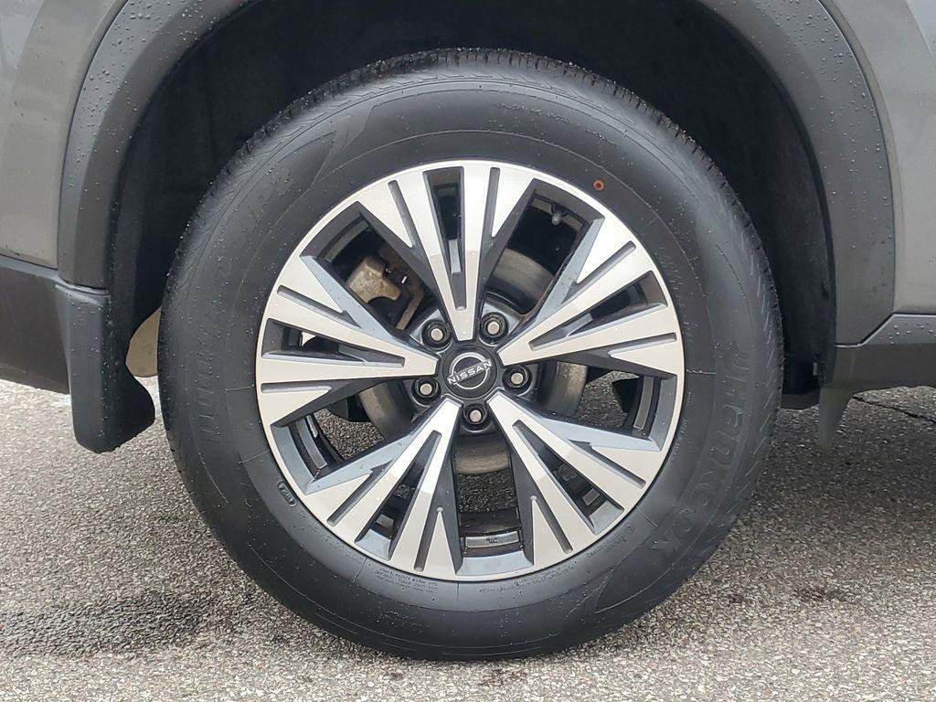 used 2022 Nissan Rogue car, priced at $23,569