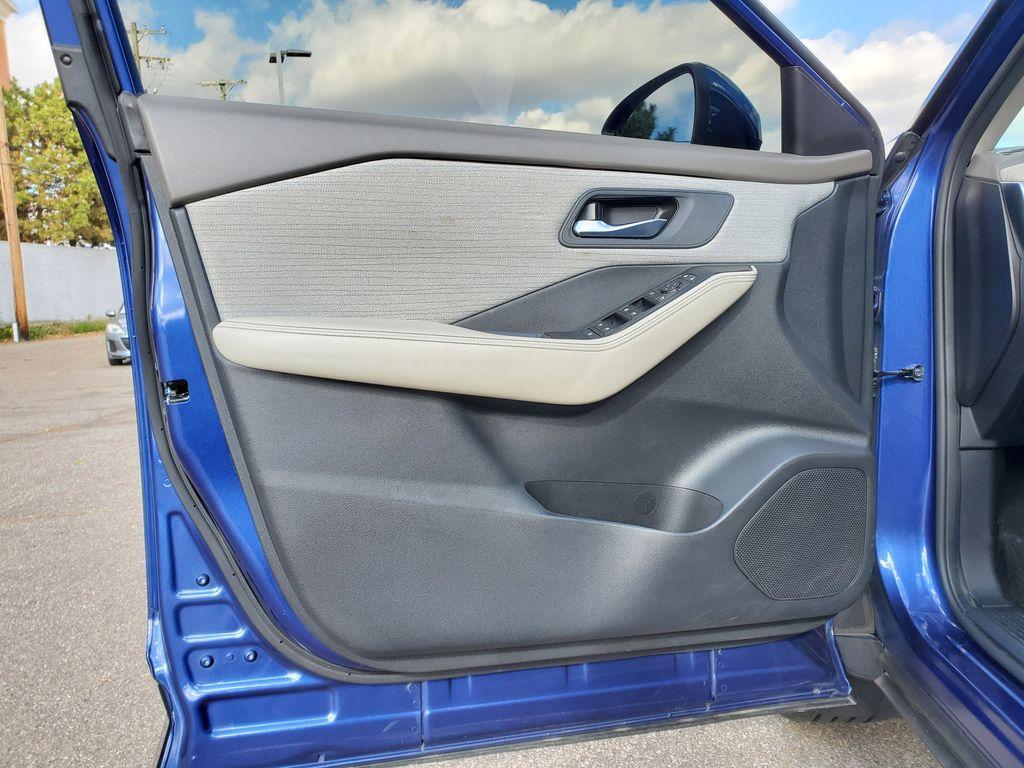 used 2021 Nissan Rogue car, priced at $19,875