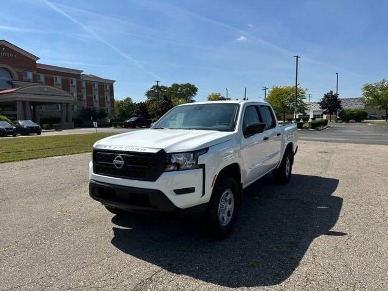 new 2024 Nissan Frontier car, priced at $35,862