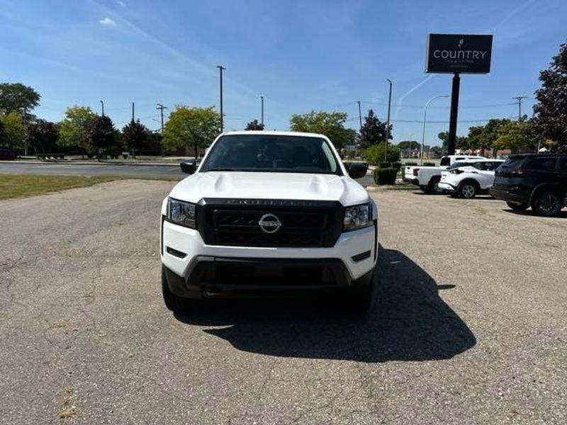 new 2024 Nissan Frontier car, priced at $35,862