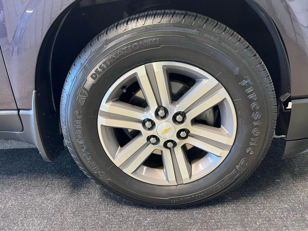 used 2015 Chevrolet Traverse car, priced at $11,995