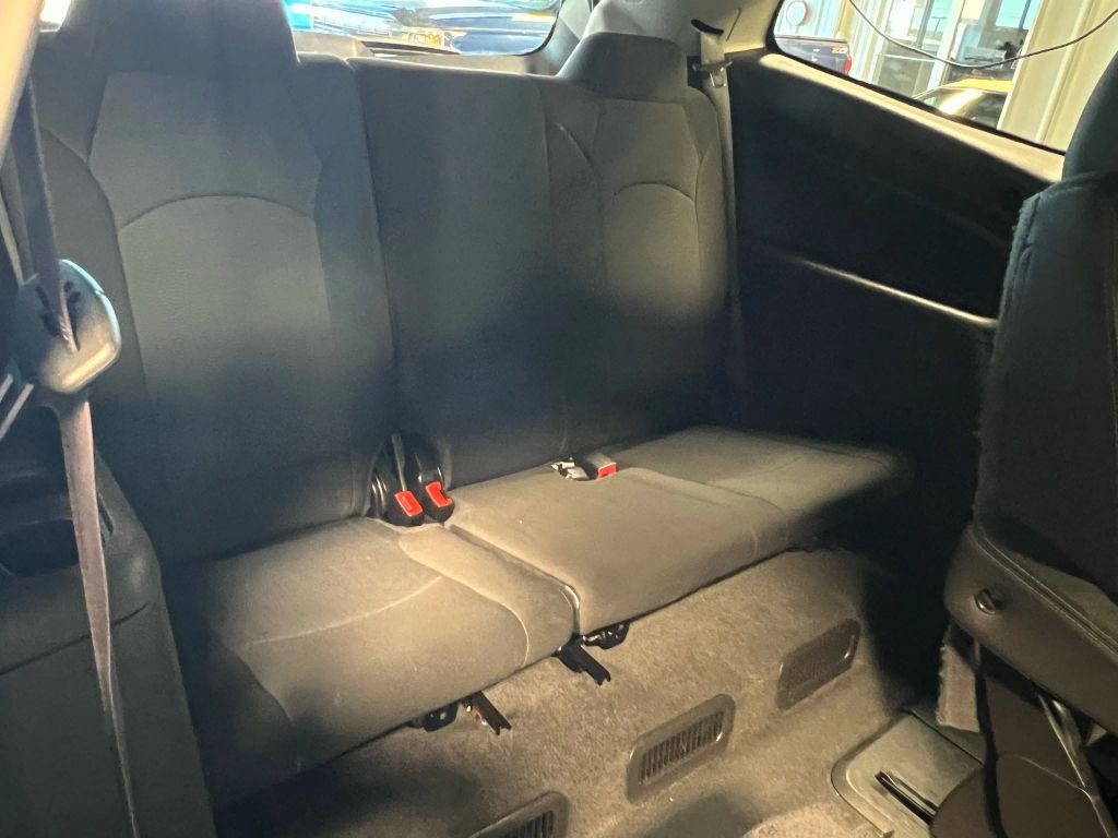 used 2015 Chevrolet Traverse car, priced at $11,995