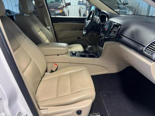 used 2021 Jeep Grand Cherokee car, priced at $23,995