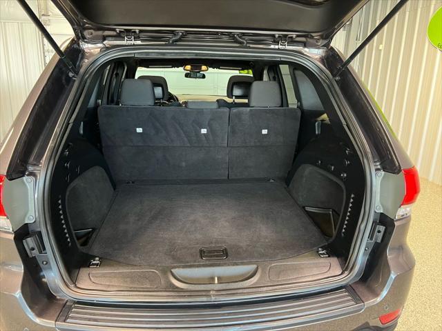 used 2018 Jeep Grand Cherokee car, priced at $17,995
