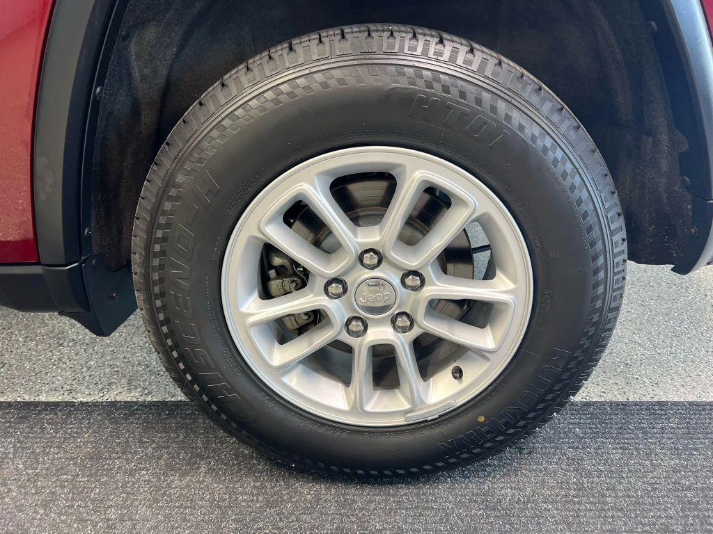 used 2018 Jeep Grand Cherokee car, priced at $14,995