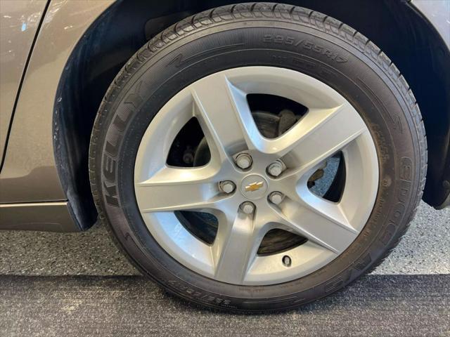 used 2012 Chevrolet Malibu car, priced at $10,995
