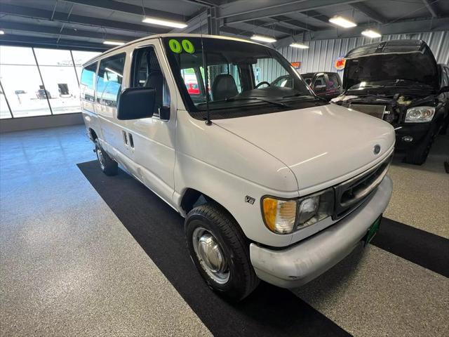 used 2000 Ford E250 car, priced at $6,995