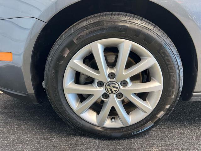 used 2010 Volkswagen Jetta car, priced at $7,995