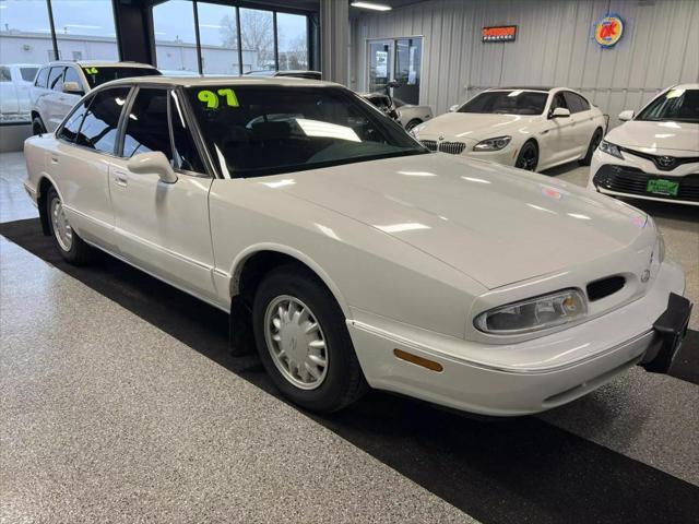 used 1997 Oldsmobile Eighty-Eight car, priced at $5,995