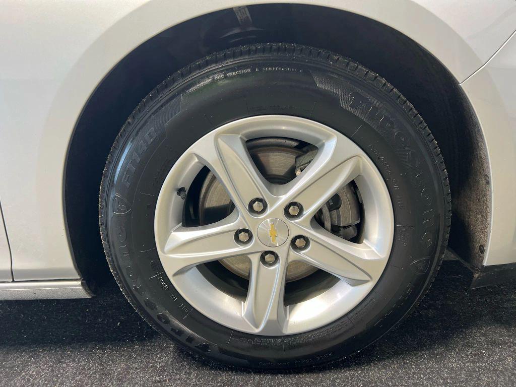 used 2022 Chevrolet Malibu car, priced at $17,995