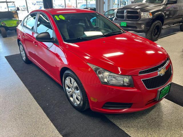 used 2014 Chevrolet Cruze car, priced at $9,995