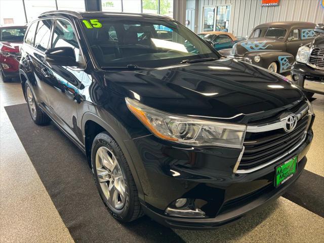 used 2015 Toyota Highlander car, priced at $20,995