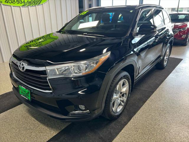 used 2015 Toyota Highlander car, priced at $20,995