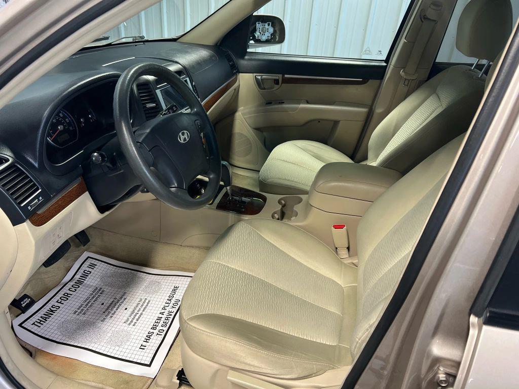 used 2007 Hyundai Santa Fe car, priced at $7,995