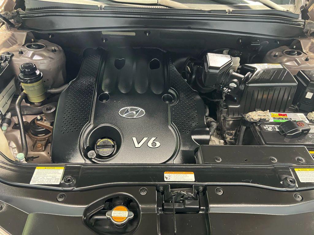used 2007 Hyundai Santa Fe car, priced at $7,995