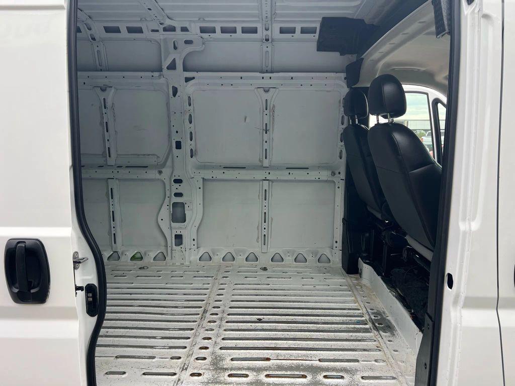 used 2023 Ram ProMaster 2500 car, priced at $31,995