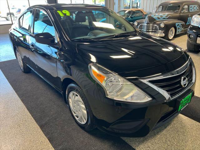 used 2019 Nissan Versa car