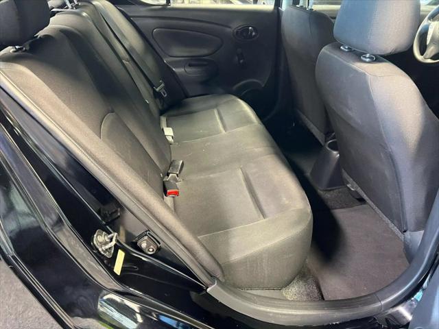 used 2019 Nissan Versa car