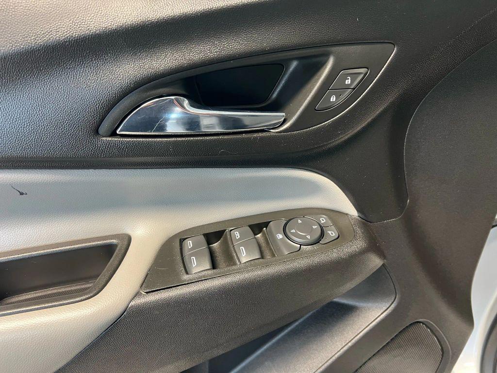 used 2022 Chevrolet Equinox car, priced at $19,995